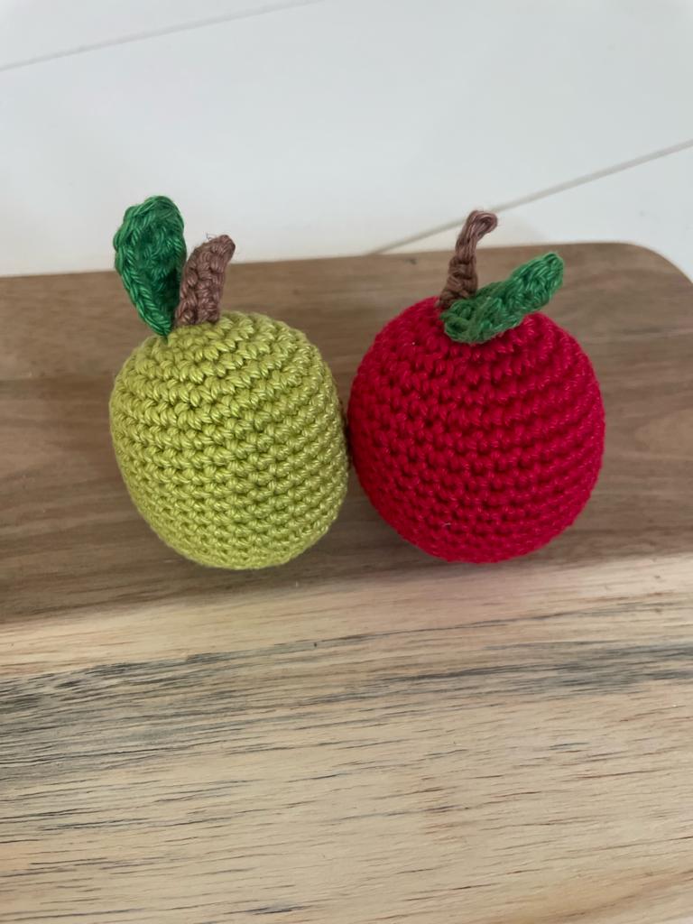 Gehaakt - Appel 2 stuks