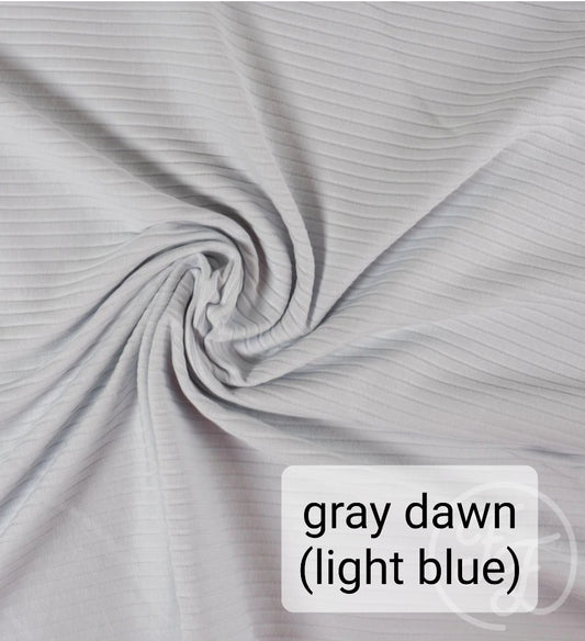 Flared - Brede rib - Gray dawn (light blue)